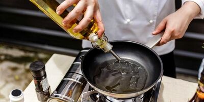 اهمیت طبخ غذا با روغن های خوراکی گیاهی