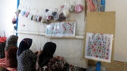 تعداد بیمه‌شدگان فرش‌بافی زنجان از 23 هزار نفر به 4 هزار نفر رسید