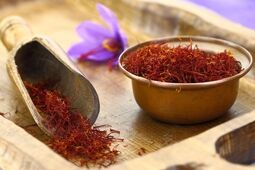  حداقل و حداکثر قیمت زعفران اعلام شد 