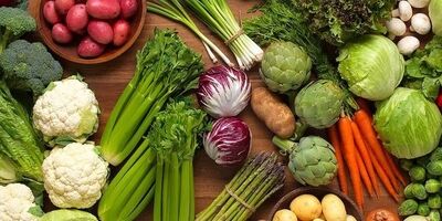 خوردن زیاد میوه و سبزی چه عوارضی دارد؟