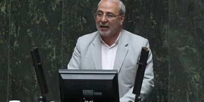 حاجی‌دلیگانی: پول کالای قاچاق شده به کشور را چه کسی بازپرداخت می‌کند؟