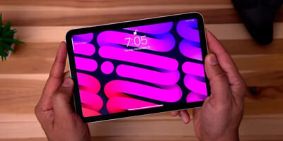 آیپد مینی با نمایشگر OLED در ماه اکتبر عرضه می‌شود
