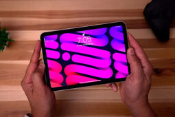 آیپد مینی با نمایشگر OLED در ماه اکتبر عرضه می‌شود
