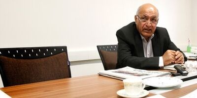 میزان تولید کتاب ملاک معافیت بیمه‌ای ناشران قرار بگیرد