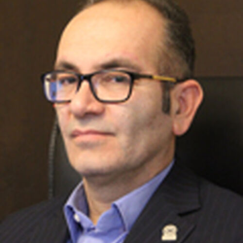 فرهاد اینالوئی