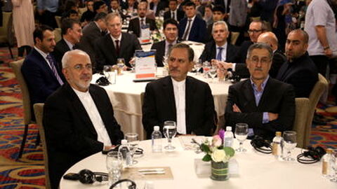 +همایش+هم+اندیشی+نمایندگان+خارجی+مقیم+ایران+و+فعالان+اقتصادی+ (3)