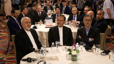 +همایش+هم+اندیشی+نمایندگان+خارجی+مقیم+ایران+و+فعالان+اقتصادی+ (3)