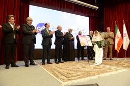 جشن دستیابی جهش و بانکیدو بانک ایران زمین به 500 هزار کاربر برگزار شد
