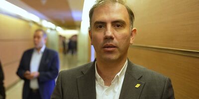 خیال مشتریان  شرکت های بیمه ای چگونه آسوده می شود؟ +فیلم