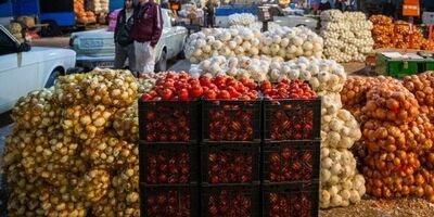 تقاضا برای خرید میوه  20 درصد کاهش پیدا کرد