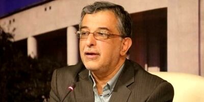 یک عدد ماسک سه‌لایه پرستاری هم با قیمت مصوب در داروخانه‌ها عرضه نشد