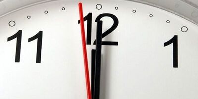تغییر ساعت ادارات در اختیار استانداران و  ادارات
