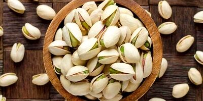 راز جوانی چِشم با مصرف این آجیل
