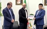تحویل چک هزار میلیارد ریالی خسارت آتش‌سوزی به منطقه آزاد انزلی