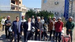 
توزیع کلاه‌ ایمنی بین موتورسواران گنبد کاووس از سوی بیمه دانا
