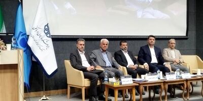 سهامداران بانک ها باید نسبت به افزایش سرمایه اقدام کنند