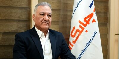 انتظار نصب یک اپلیکیشن از سوی مشتریان با هدف خرید یک بیمه نامه صحیح نیست + فیلم