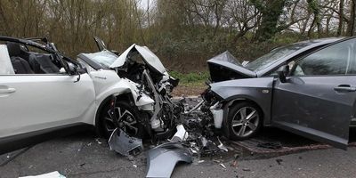 تصادف مرگبار پژو ۲۰۶ در جاده دماوند؛ ۴ کشته و یک مصدوم
