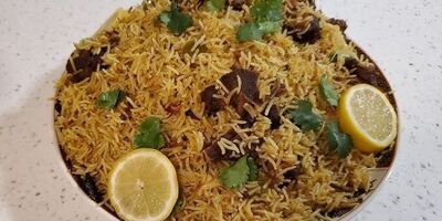 بریونی گوشت معطر با ادویه ماسالا : طعمی ناب از دل هندوستان
