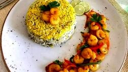 دستور پخت شوید پلو با میگو به روش بوشهری
