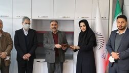تقدیر بیمه مرکزی از مدیر طرح و برنامه بیمه تجارت‌نو