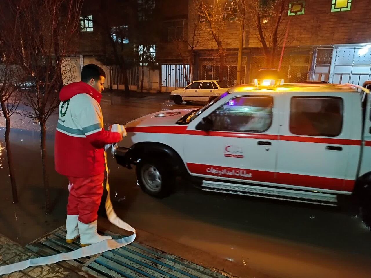 امدادرسانی مصدومان با حضور ۱۰۰ هزار امدادگر هلال احمر