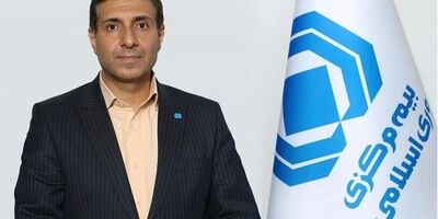 عملکرد خوب  مدیران بیمه سامان مورد تشویق بیمه مرکزی قرار گرفت
