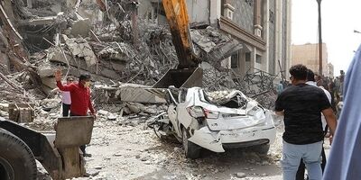 ۱۰ نفر از متخلفان پروژه و مسببان حادثه ریزش ساختمان متروپل دستگیر شدند

